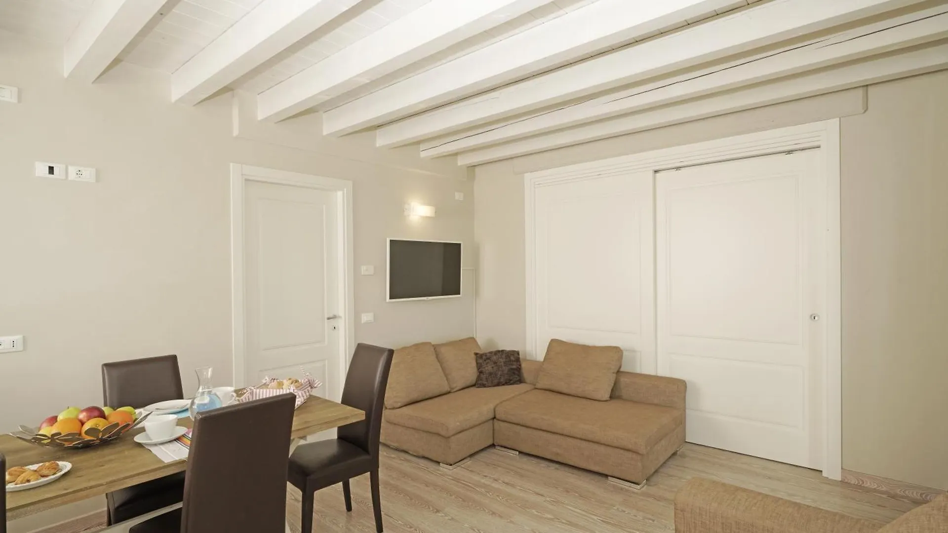 Villa Ca' Rossa Toscolano Maderno 0*,  Italy